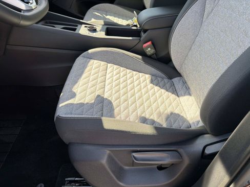 Certified 2026 Volkswagen Tiguan S FWD image 17