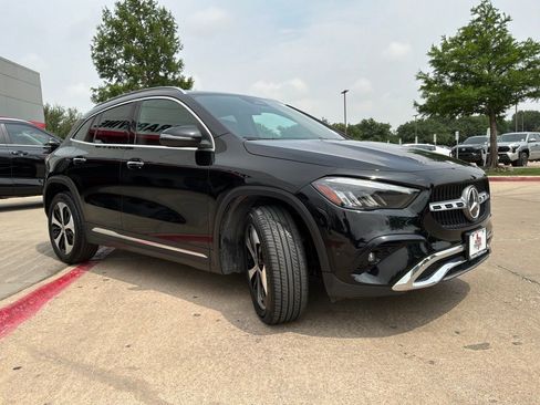 Used 2025 Mercedes-Benz GLA 250 image 4