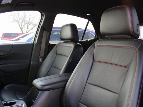 Used 2023 Chevrolet Equinox RS w/ RS Leather Package AWD/4WD image 15