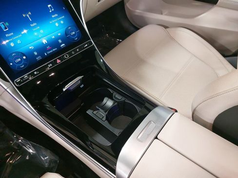 Used 2023 Mercedes-Benz C 300 4MATIC Sedan image 27