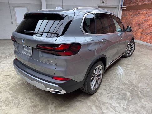 Used 2026 BMW X5 xDrive40i w/ Climate Comfort Package AWD/4WD image 5