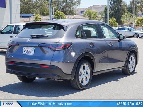 Certified 2024 Honda HR-V LX image 9