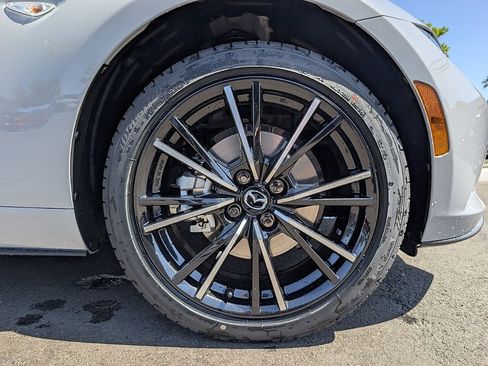 New 2026 MAZDA MX-5 Miata RF Grand Touring w/ Weather Package RWD image 18