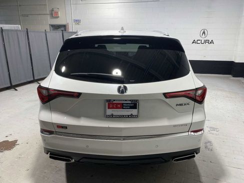 Used 2023 Acura MDX SH-AWD w/ Advance Package image 5