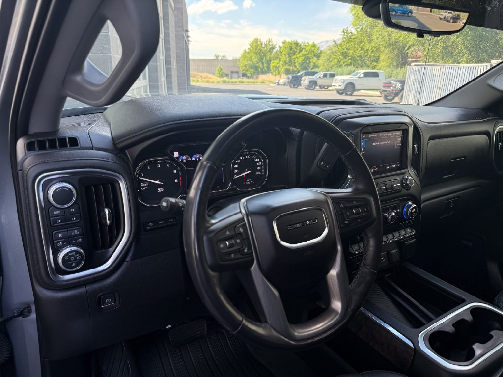 Used 2019 GMC Sierra 1500 Denali w/ Denali Ultimate Package AWD/4WD image 24