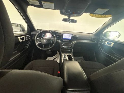 Used 2020 Ford Explorer XLT AWD/4WD image 21