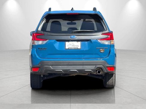 Used 2025 Subaru Forester Wilderness AWD/4WD image 7