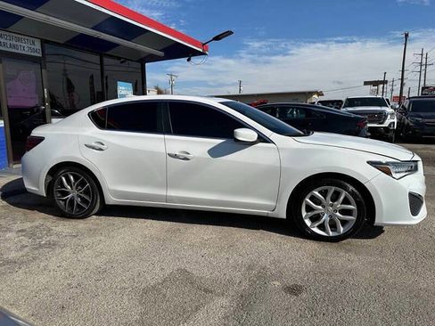 Used 2020 Acura ILX image 4