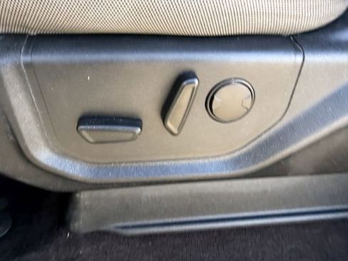 Used 2019 Ford F150 XLT w/ Equipment Group 302A Luxury image 26