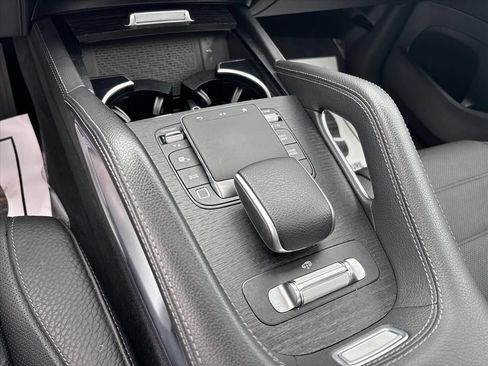 Used 2026 Mercedes-Benz GLS 450 4MATIC image 36