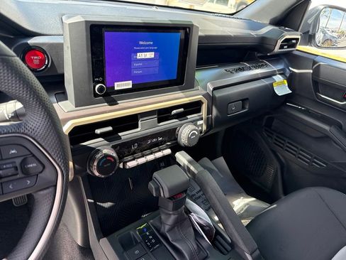 New 2026 Toyota Tacoma TRD Off-Road AWD/4WD image 12