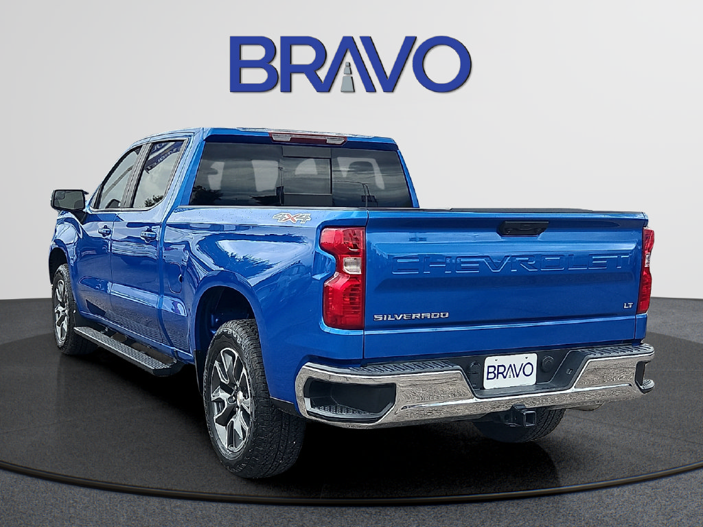 Used 2024 Chevrolet Silverado 1500 LT w/ Leather Package AWD/4WD image 3