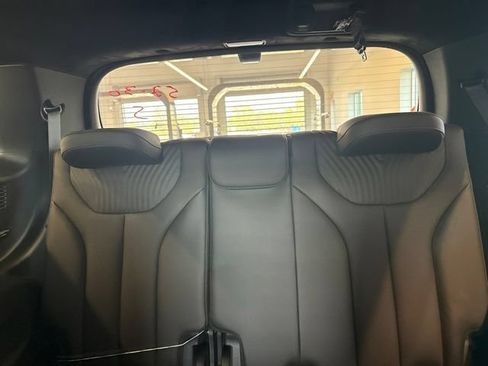 Used 2024 Hyundai Palisade Calligraphy AWD/4WD image 29