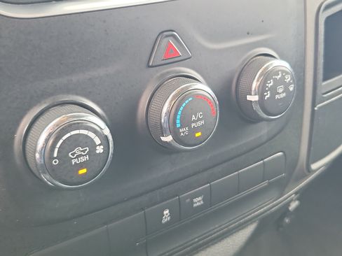 Used 2019 RAM 1500 Tradesman w/ Tradesman SXT Package RWD image 24