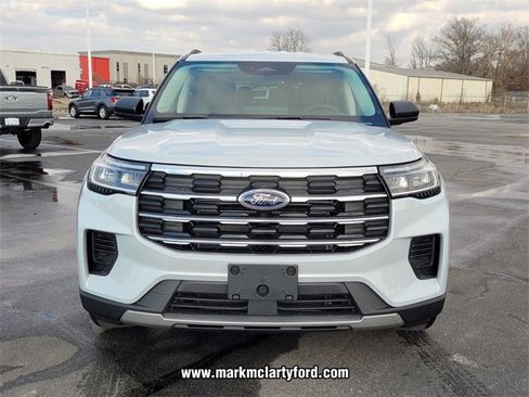 New 2026 Ford Explorer Active image 12