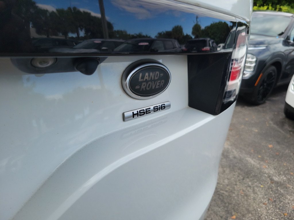 Used 2018 Land Rover Discovery HSE AWD/4WD image 9