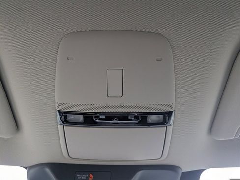 New 2025 Nissan Armada SV image 24