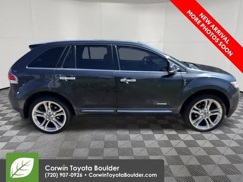 Used 2013 Lincoln MKX AWD image 8