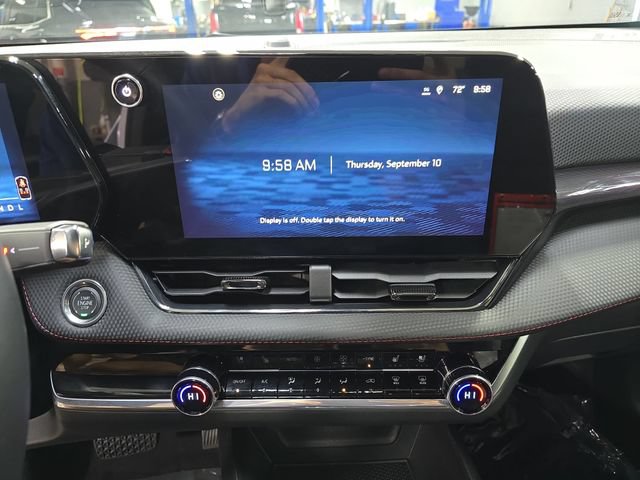 New 2026 Chevrolet Equinox RS w/ Convenience Package III FWD image 23