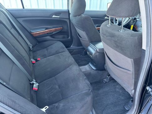 Used 2012 Honda Accord EX image 32