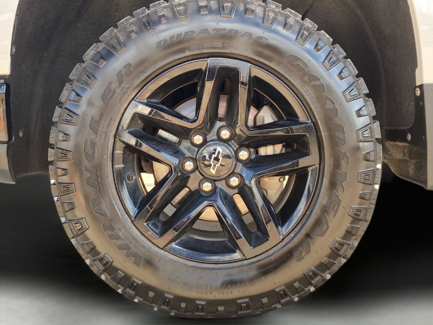 Used 2021 Chevrolet Silverado 1500 LT Trail Boss w/ Convenience Package II AWD/4WD image 12