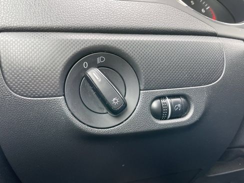 Used 2016 Volkswagen Jetta S image 43