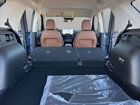 New 2025 Ford Bronco Sport Outer Banks w/ Outer Banks Tech Package+ AWD/4WD image 37