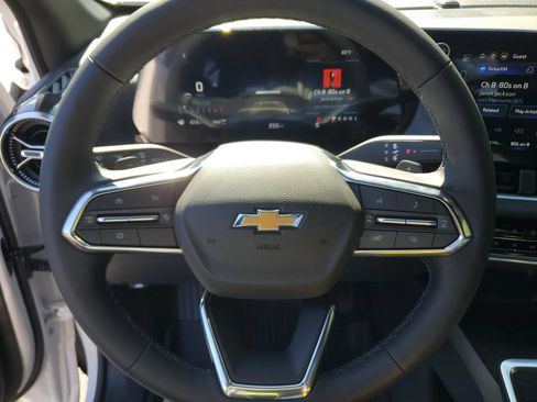 New 2026 Chevrolet Equinox LT w/ Convenience Package II AWD/4WD image 19