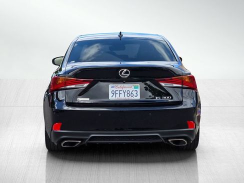 Used 2019 Lexus IS 300 F Sport w/ F Sport Package RWD image 5