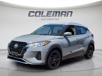 Used 2023 Nissan Kicks SV FWD video 1