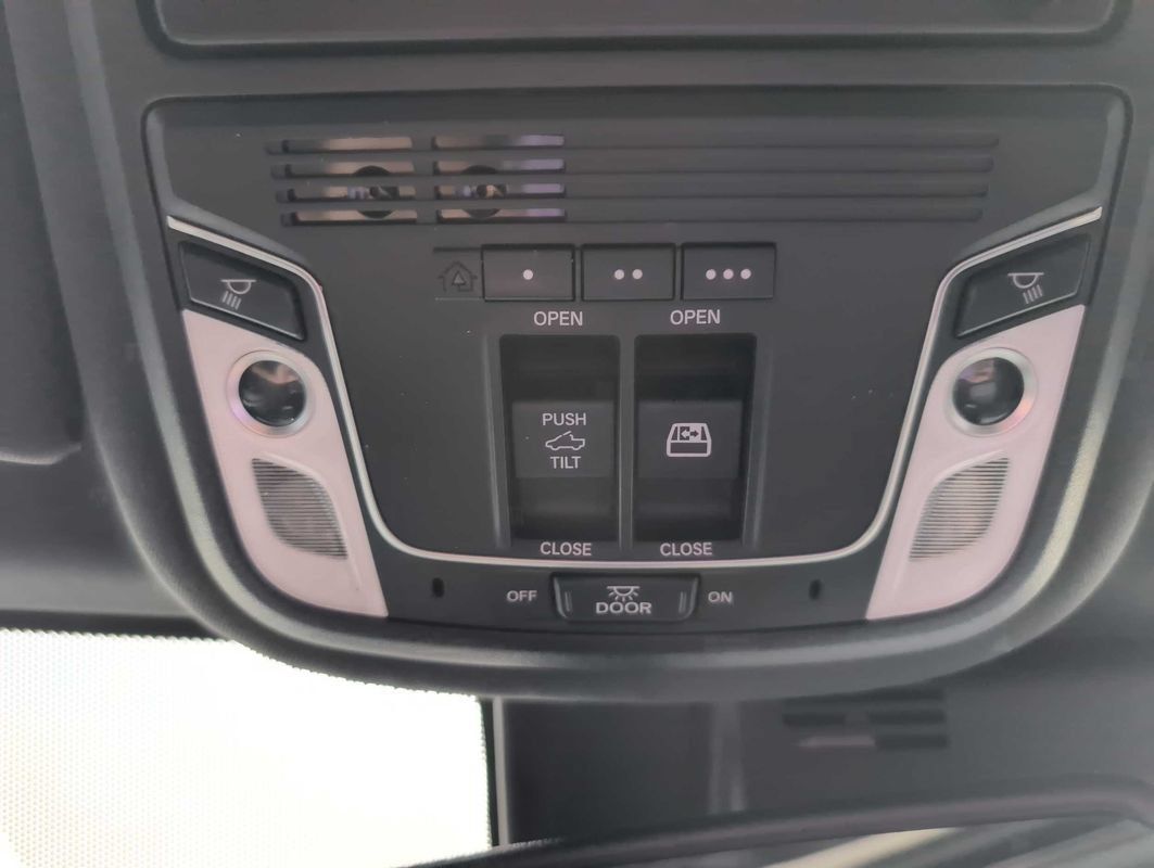 Used 2017 Honda Ridgeline Black Edition image 29