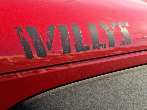 Used 2016 Jeep Wrangler Sport image 27