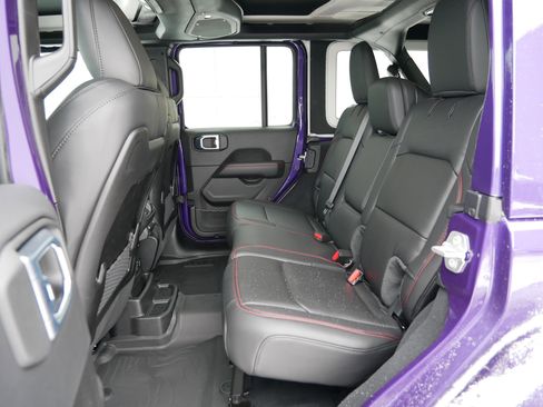 New 2026 Jeep Wrangler Unlimited Rubicon image 7