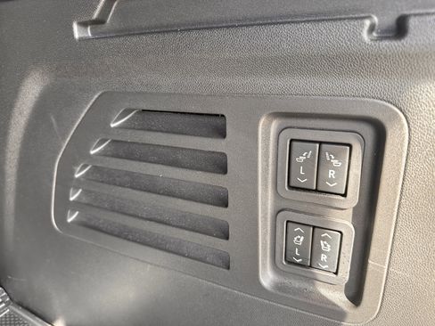 Certified 2025 Buick Enclave Avenir w/ Super Cruise Package image 39