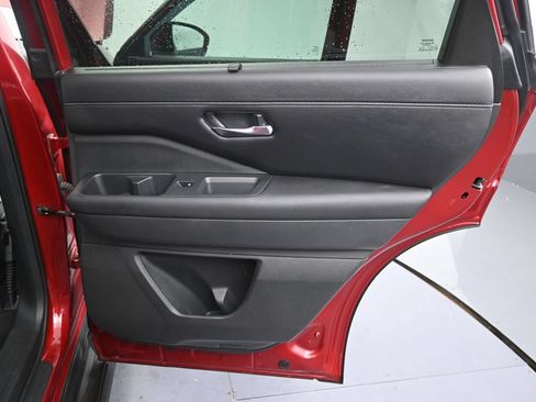 Used 2023 Nissan Pathfinder SL w/ SL Premium Package AWD/4WD image 20