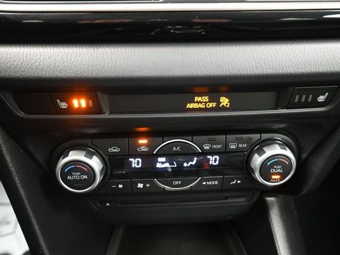 Used 2015 MAZDA MAZDA3 i Grand Touring image 31