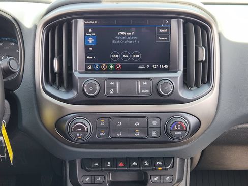 Used 2022 Chevrolet Colorado Z71 RWD image 17