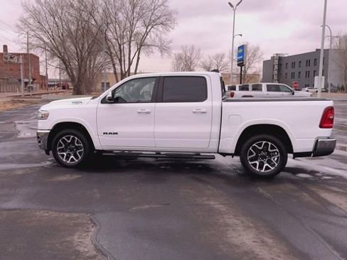 Used 2025 RAM 1500 Laramie image 5