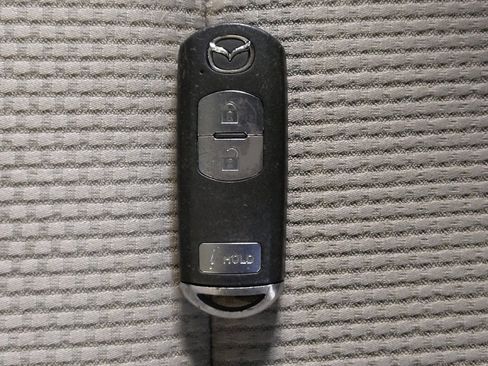 Used 2016 MAZDA CX-5 Touring image 32