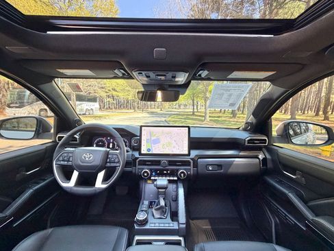 Used 2026 Toyota 4Runner Limited image 2