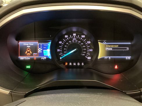 Used 2020 Ford Edge SEL w/ Convenience Package image 23