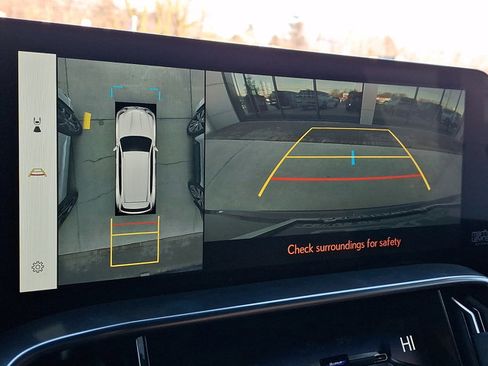 New 2026 Lexus LX 700h Luxury image 13