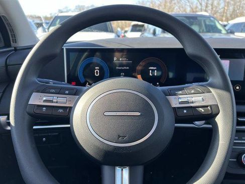 New 2026 Hyundai Tucson SE image 7