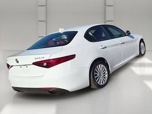Used 2022 Alfa Romeo Giulia Sprint image 51