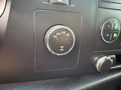 Used 2013 GMC Sierra 1500 SLE AWD/4WD image 25