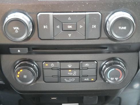 Used 2018 Ford F150 XLT w/ Trailer Tow Package AWD/4WD image 21