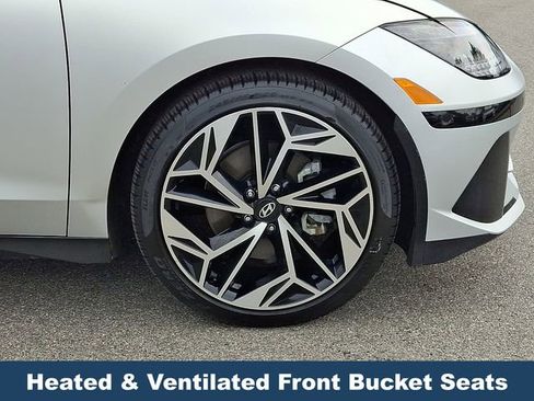 Used 2024 Hyundai Ioniq 6 Limited AWD/4WD image 10