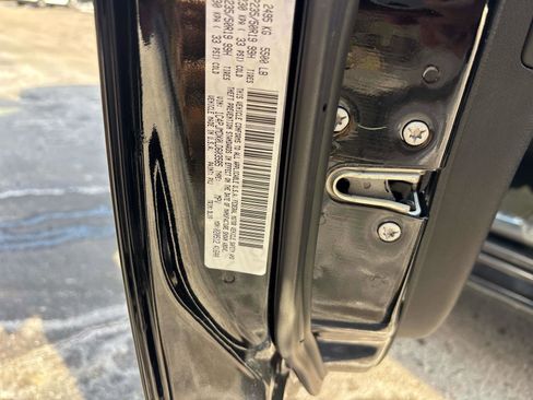 Used 2020 Jeep Cherokee High Altitude image 25