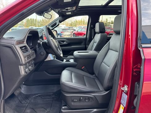 Used 2024 Chevrolet Tahoe Z71 w/ Z71 Off-Road Package image 24