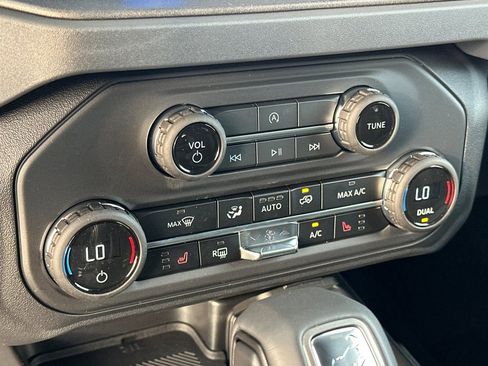 New 2025 Ford Bronco Big Bend AWD/4WD image 20